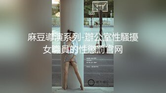  贫乳美眉 被大肉棒无套输出 骚叫的喘不过气来 拔枪射一肚皮 超级满足了