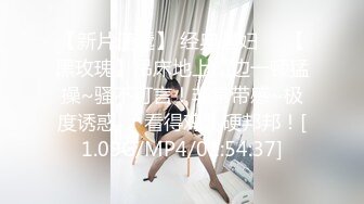 【新片速遞 】 漂亮少妇 来了吗 噢噢 爽过了 舒服吗 骚叫不停 被操的表情很舒坦 